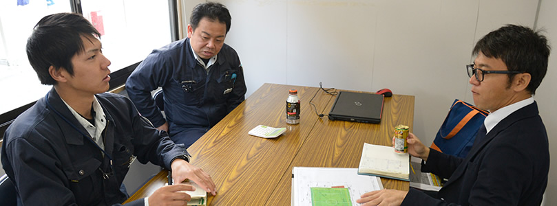 職員全員での工程打合せ