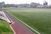 大阪学院大学千里山グラウンドがロングパイル人工芝へ改修