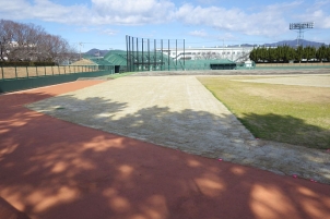 豊川市野球場が快適なグラウンドへリフレッシュ