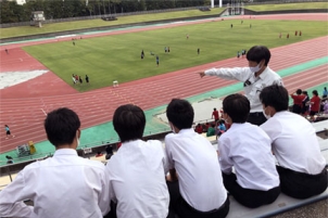 静岡県裾野市立西中学校2年生5名が草薙陸上競技場で「職場見学」