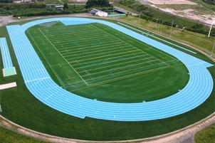 九州大学 伊都キャンパスに全天候陸上競技場完成
