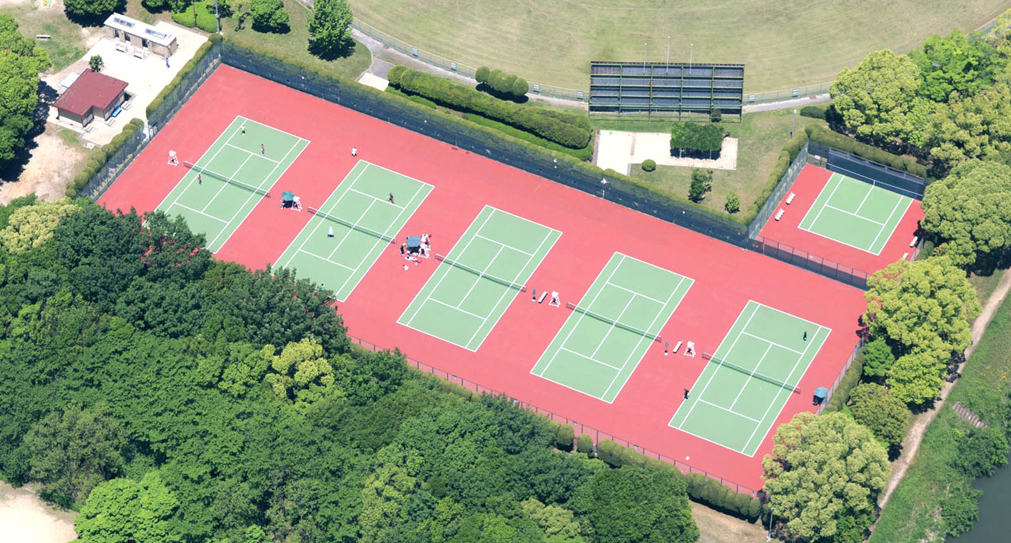 朝宮公園 テニスコート