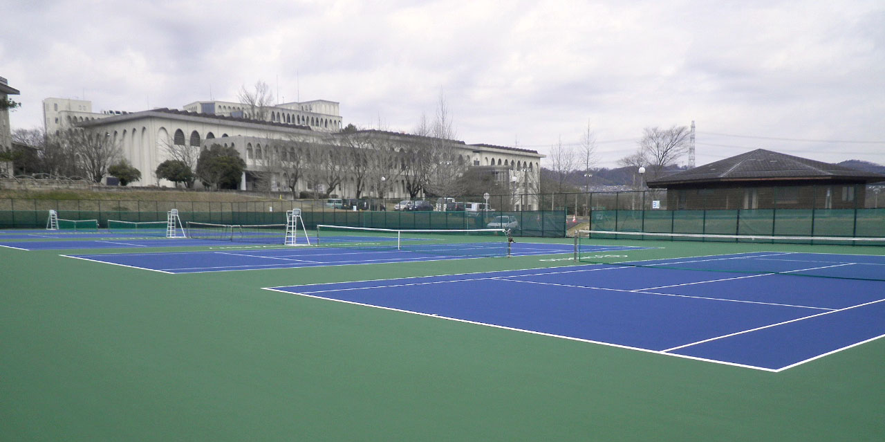 中京大学豊田キャンパステニスコート02