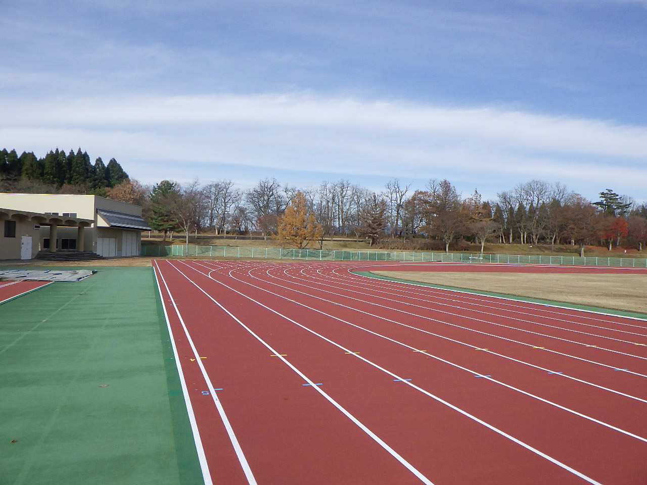 秋田中央公園サブ陸上競技場