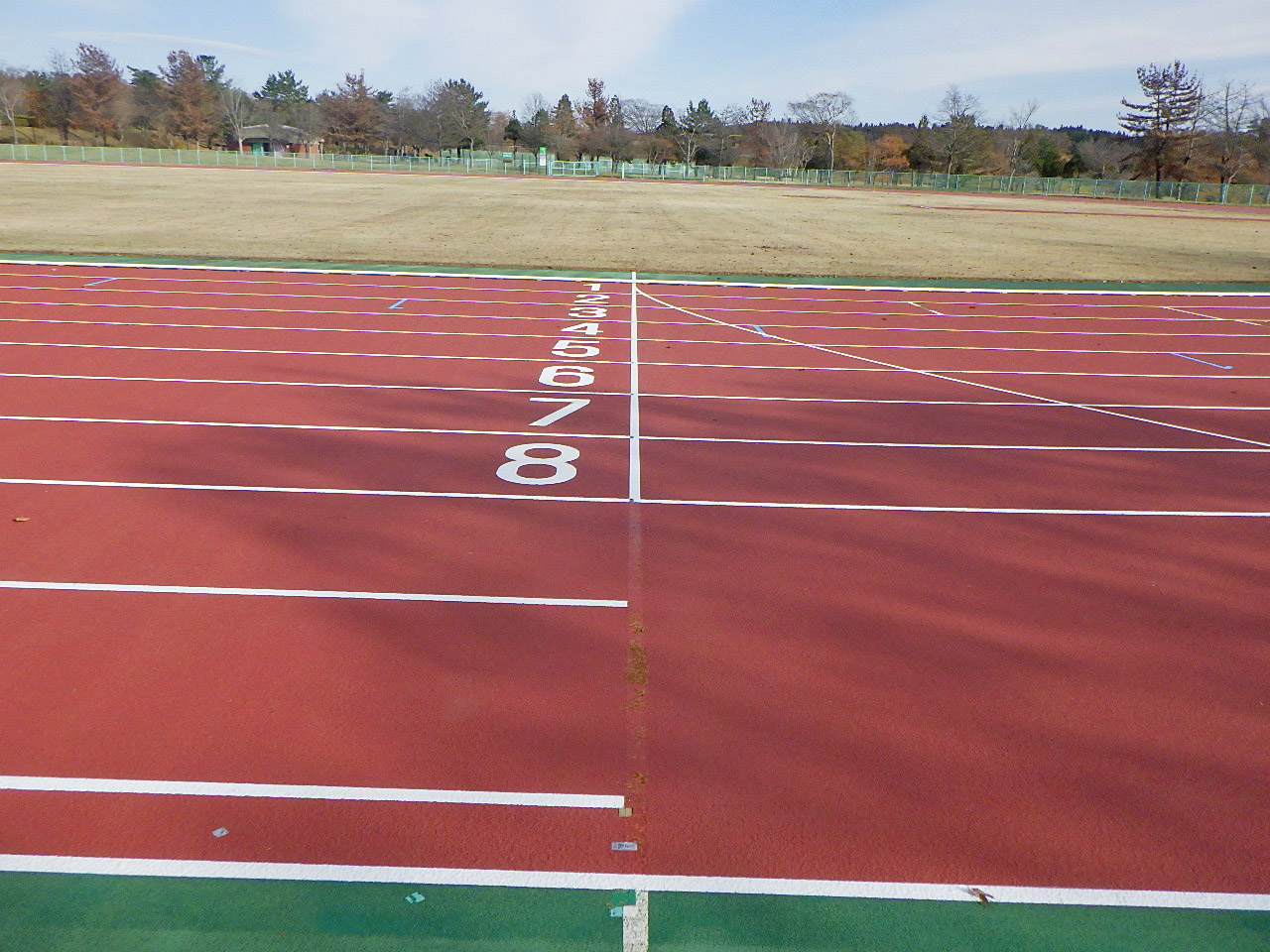 秋田中央公園サブ陸上競技場
