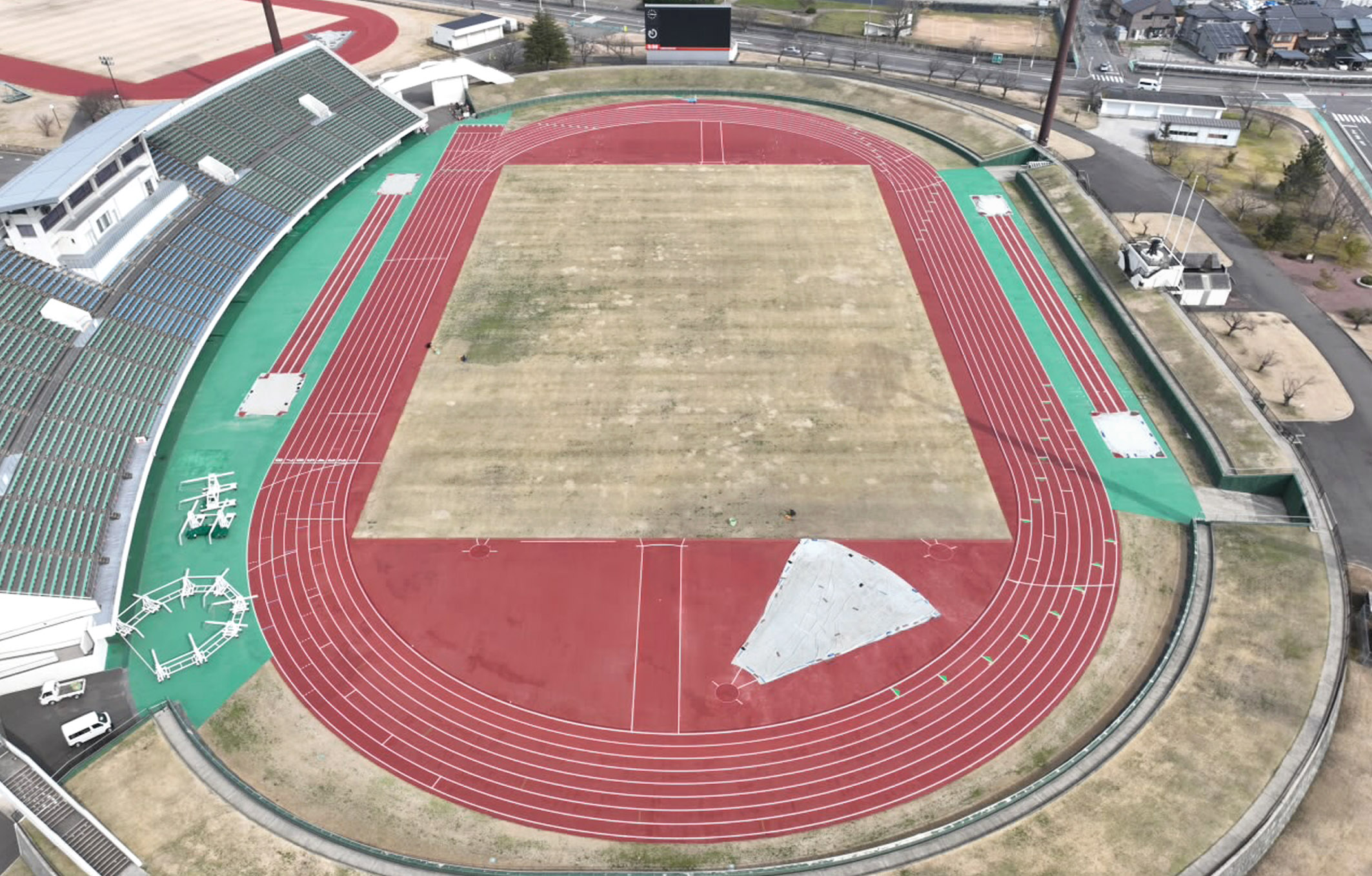 福井県営陸上競技場及び補助競技場を公認更新整備