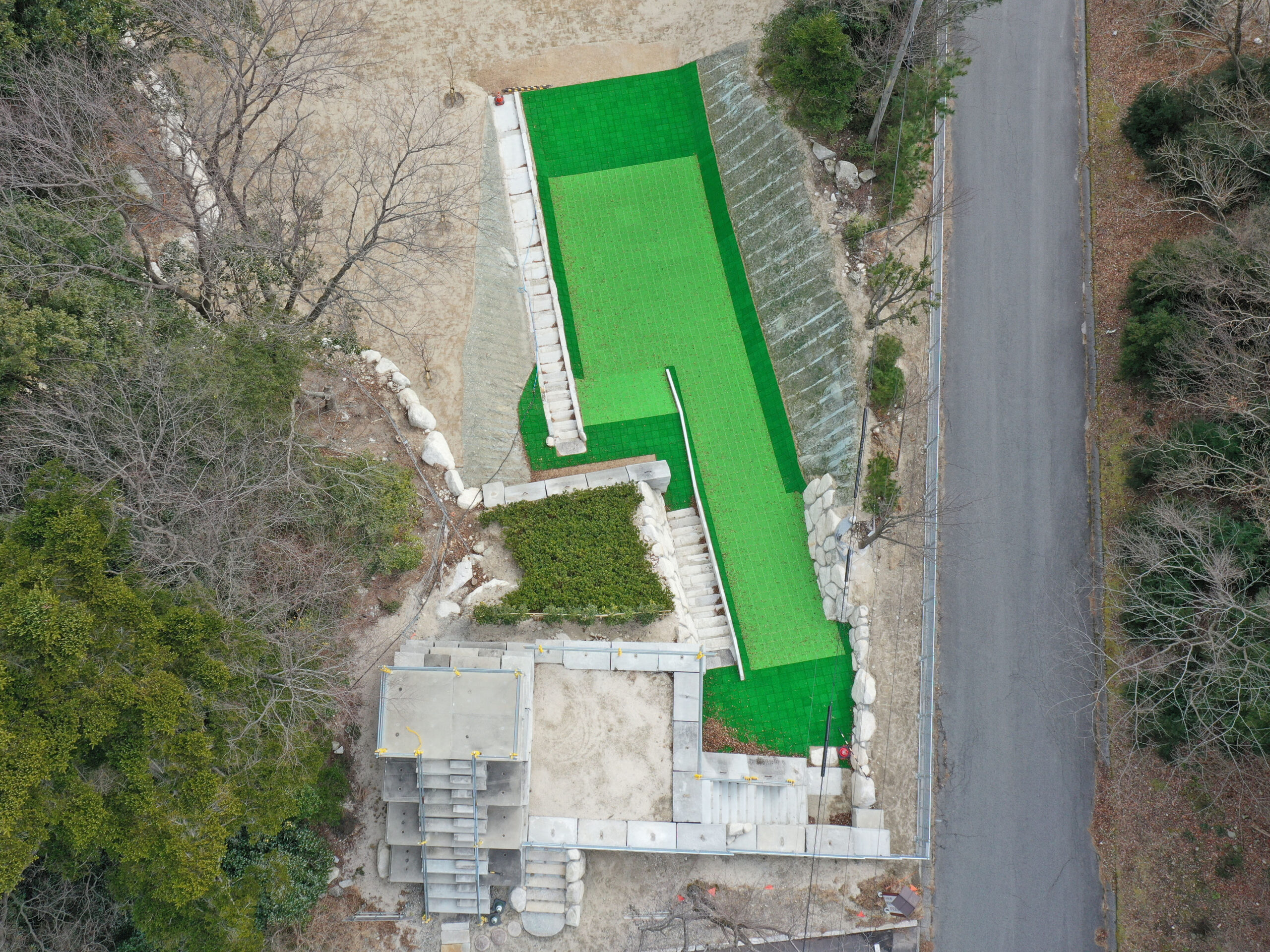 三重県_菰野町_八風キャンプ場_人工芝滑り台
