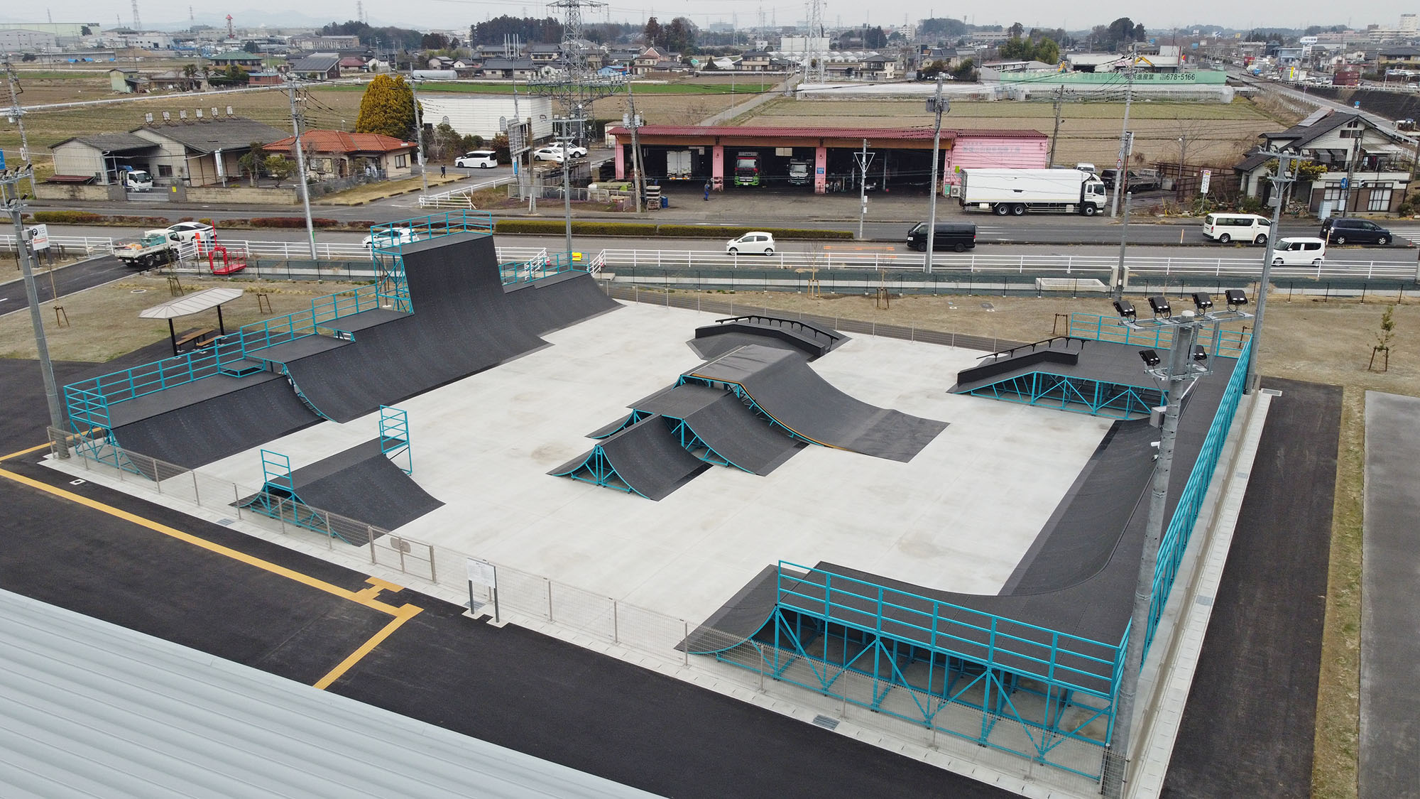 アークタウン宇都宮_屋内スケートパーク-BMXパーク