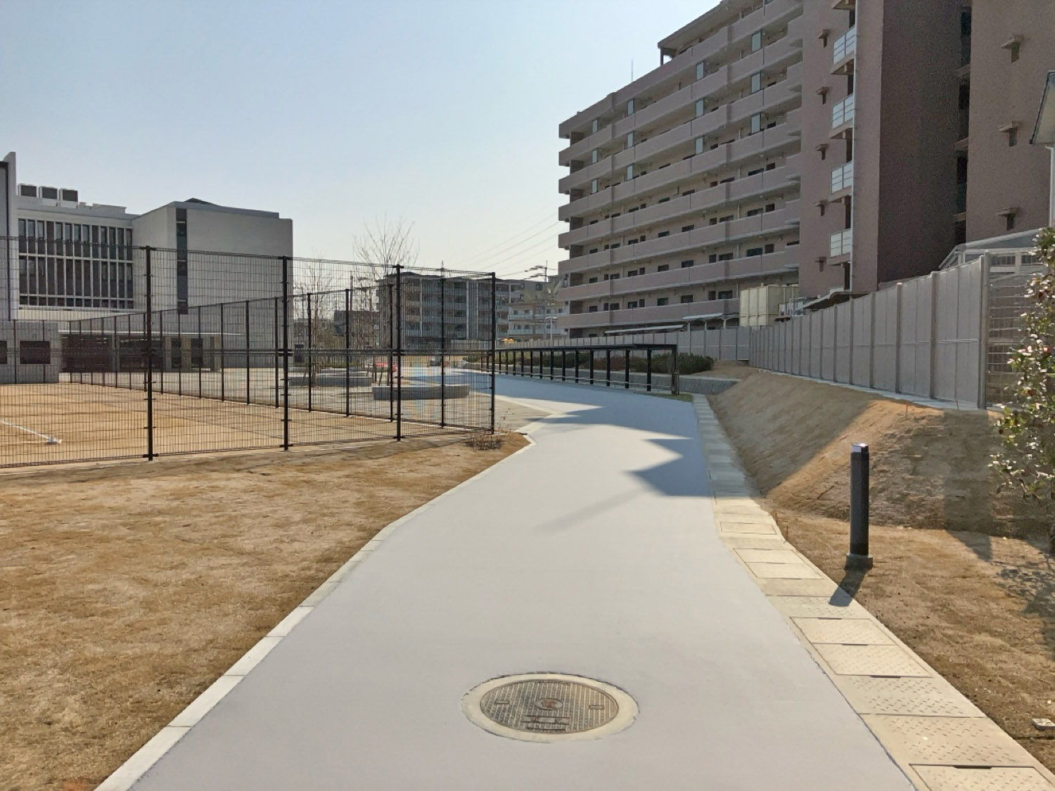 福岡市西区 周船寺中学校グラウンド