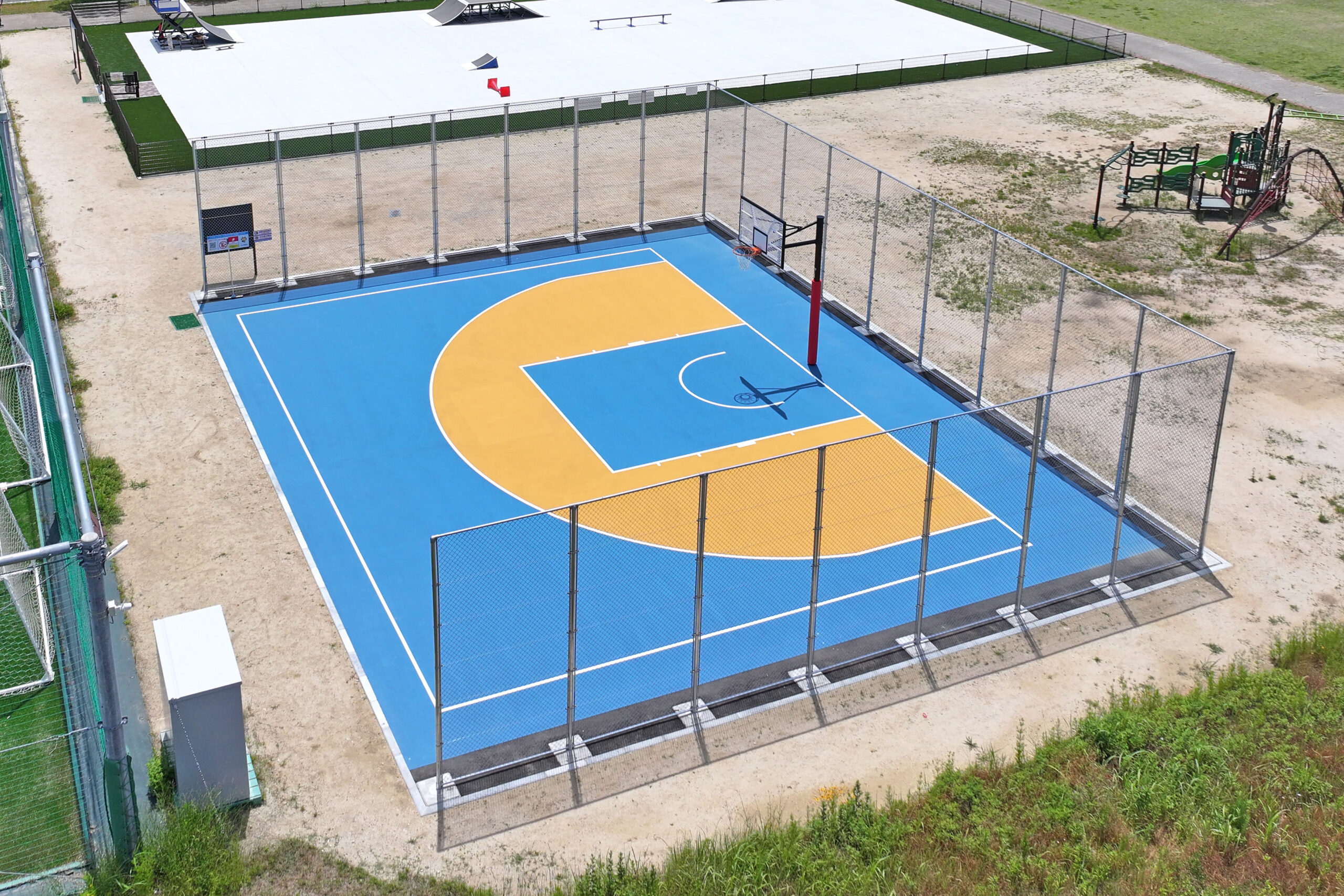 生穂新島運動公園に、アスエースの3×3コート完成