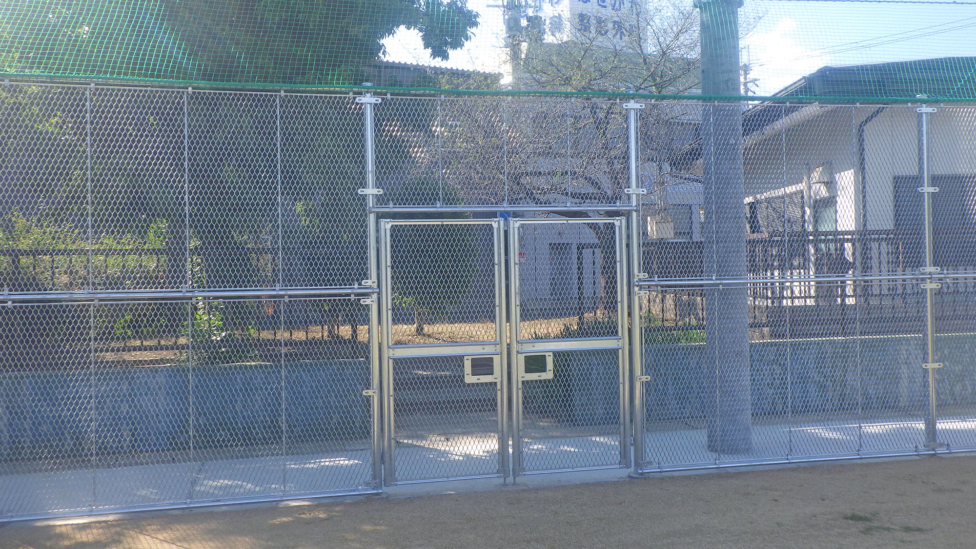 出戸池公園グラウンド（野球場）防護柵