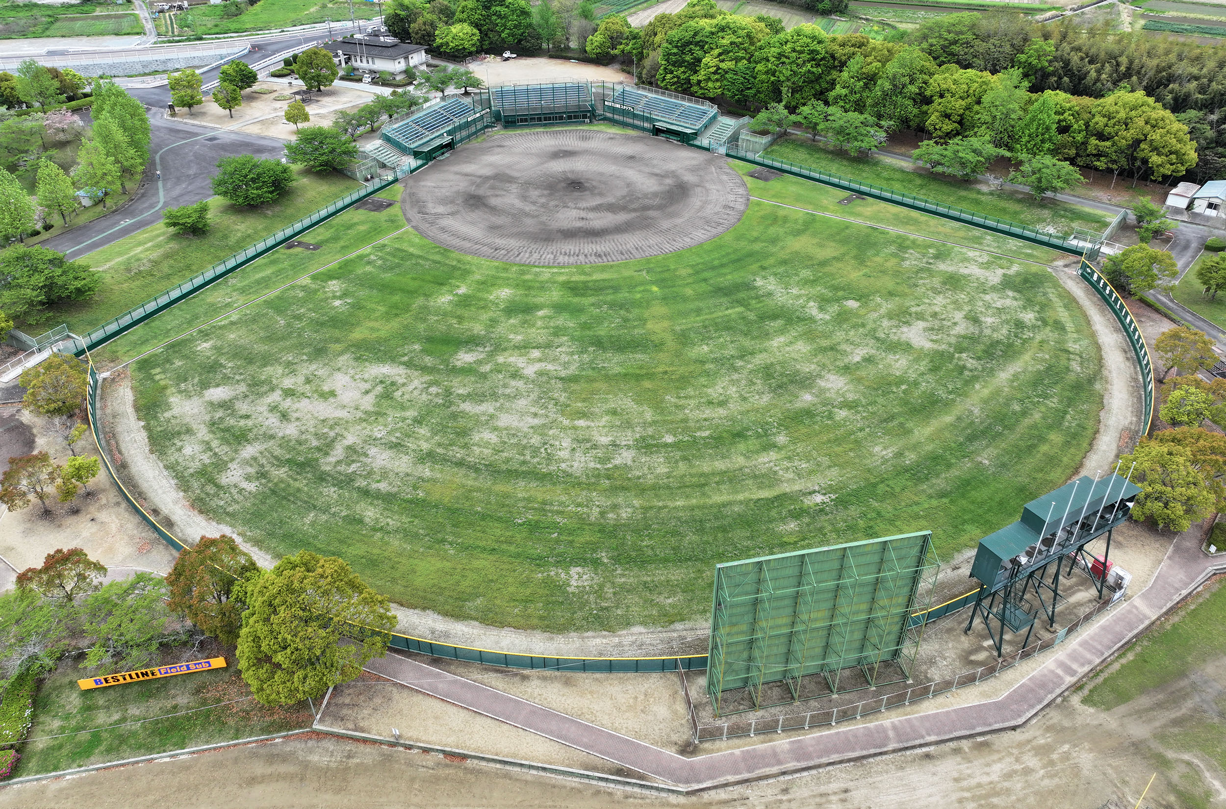 五條市 ベストラインスタジアム（上野公園 野球場）